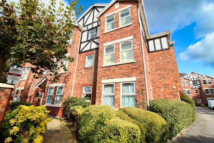 2 Bedroom Apartment To Rent In Sandiford Square, Venables Road, Northwich, Cheshire, CW9