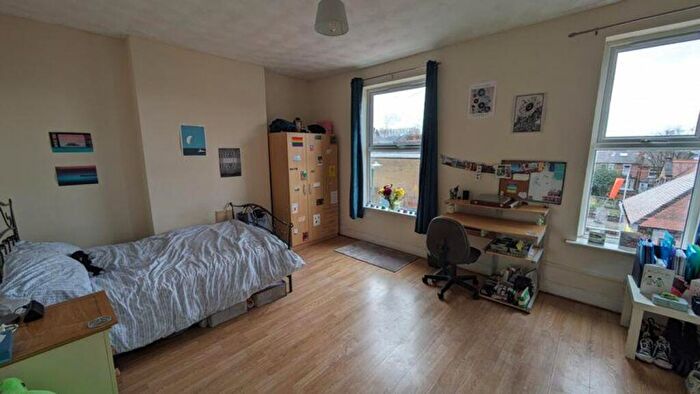 7 Bedroom House To Rent In Seely Road, Nottingham, NG7