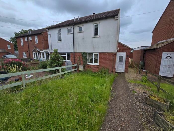 2 Bedroom Semi-Detached House To Rent In Mayfield Road, Eastrea, PE7