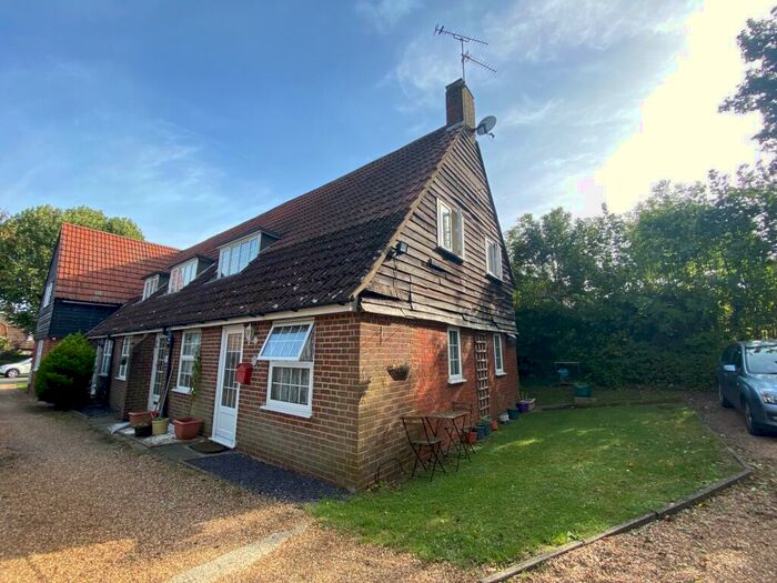 1 Bedroom End Of Terrace House To Rent In Applecroft Road, Welwyn Garden City, AL8