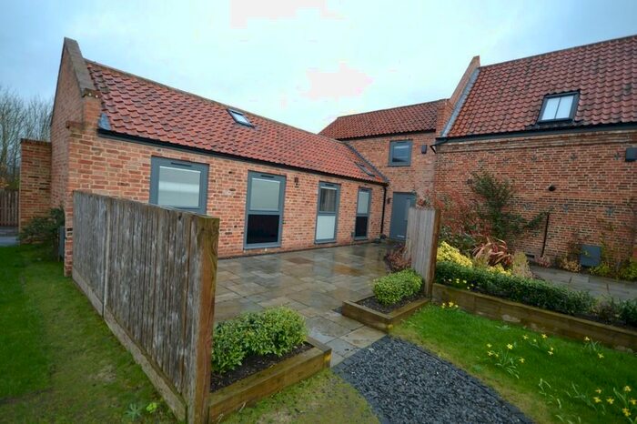 3 Bedroom Barn Conversion To Rent In Brook Lane, Keyworth, NG12