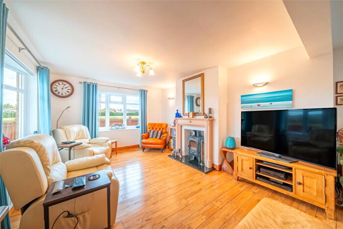 4 Bedroom Bungalow For Sale In Norfolk Drive, Melton Mowbray, Leicestershire, LE13