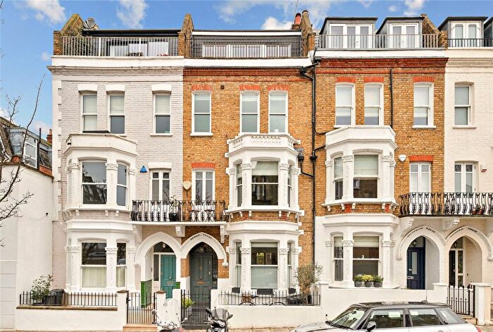 4 Bedroom Terraced House For Sale In Lalor Street, London, SW6