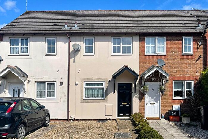2 Bedroom Terraced House For Sale In May Close, Swindon, SN2