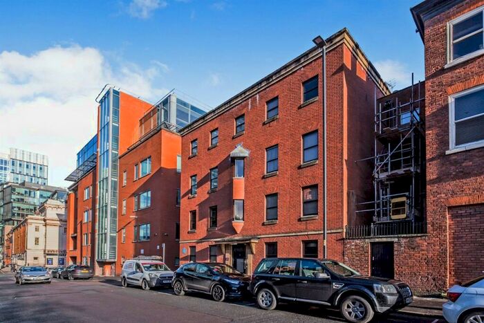 1 Bedroom Duplex To Rent In Artillery House, Byrom Street, Manchester, M3