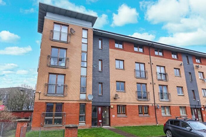 2 Bedroom Flat For Sale In Dalmarnock Drive, Bridgeton, G40
