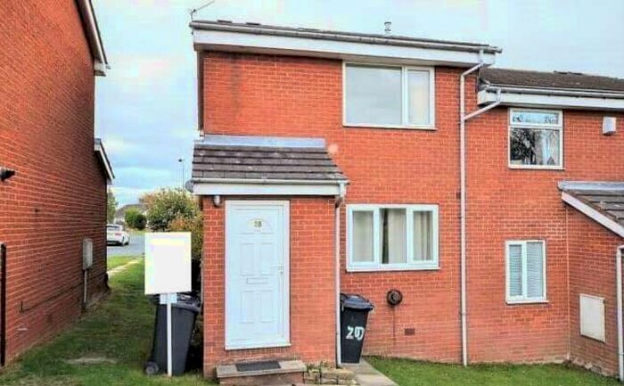 1 Bedroom Apartment To Rent In Eshton Court, Mapplewell, S75