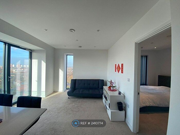 1 Bedroom Flat To Rent In Block B, Salford, M3
