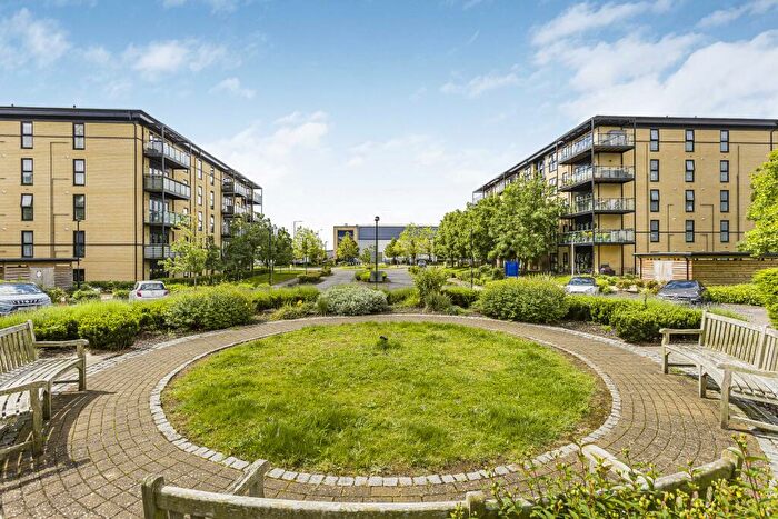 2 Bedroom Flat For Sale In Liberty House, Welwyn Garden City, AL7