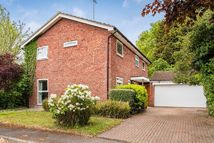 5 Bedroom Detached House For Sale In Stearnes Yard, Haslingfield, CB23