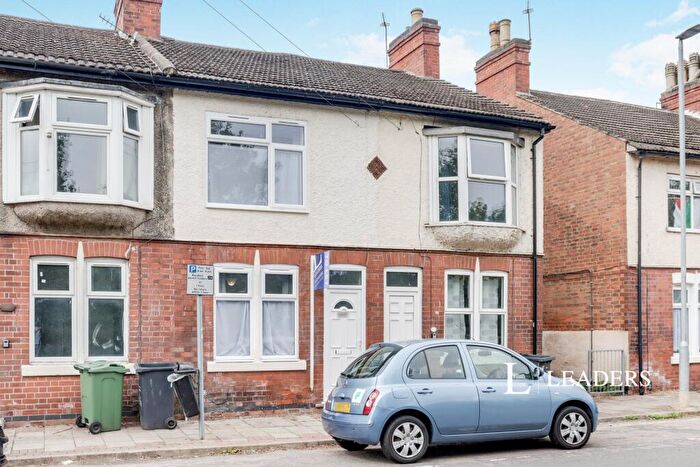 3 Bedroom Terraced House To Rent In Burder Street, Loughborough, LE11