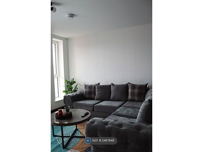 2 Bedroom Flat To Rent In Caxton Road, London, N22