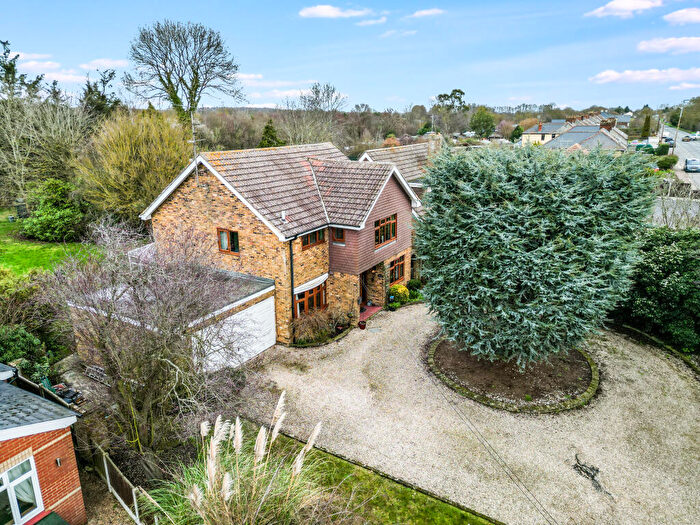 4 Bedroom Detached House For Sale In Main Road, Boreham, Chelmsford, CM3