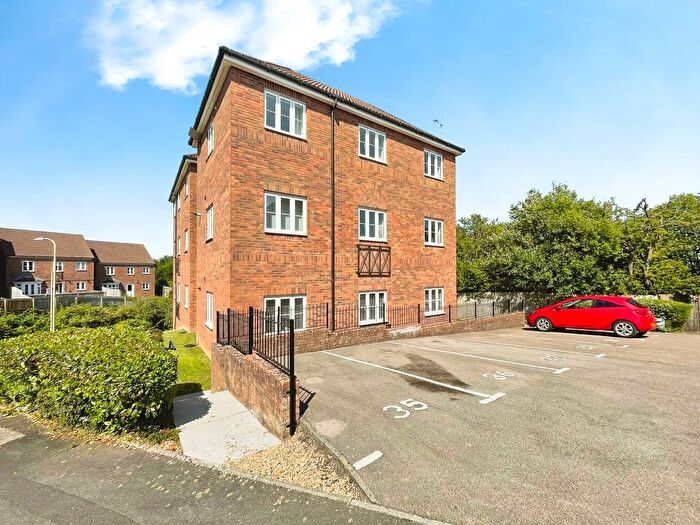 2 Bedroom Flat For Sale In Church Bell Sound, Bridgend, CF31