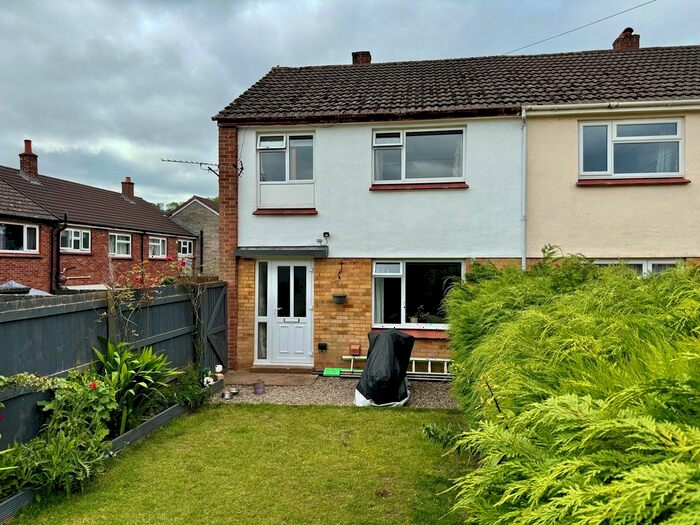 3 Bedroom Semi-Detached House For Sale In Elmdale, Ewyas Harold, Hereford, HR2