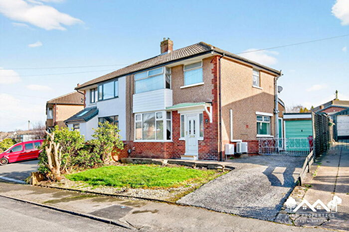 3 Bedroom Semi Detached House For Sale In Langdale Road, Feniscowles, Blackburn, BB2