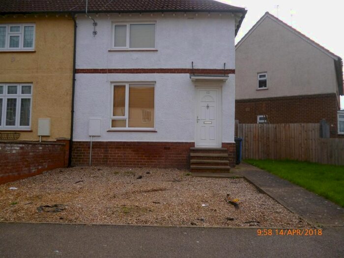 2 Bedroom End Of Terrace House To Rent In Linden Avenue, Kettering, NN16