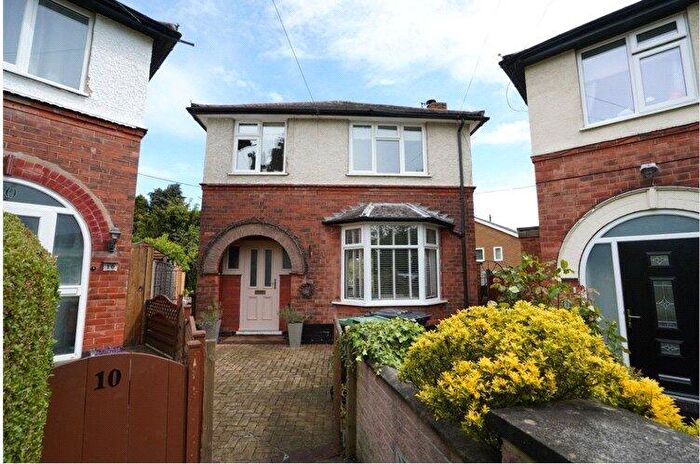 3 Bedroom Detached House For Sale In Priory Crescent, Gedling, Nottingham, Nottinghamshire, NG4