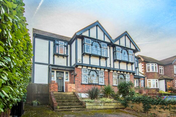 4 Bedroom Semi-Detached House To Rent In Chadwell, Ware, SG12