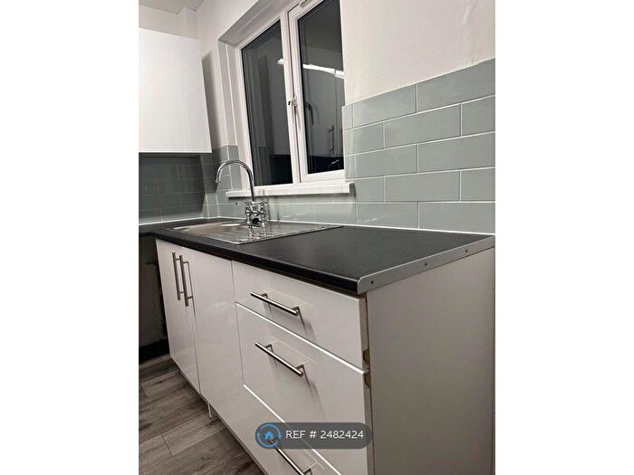 2 Bedroom End Of Terrace House To Rent In Crucible Close, Romford, RM6