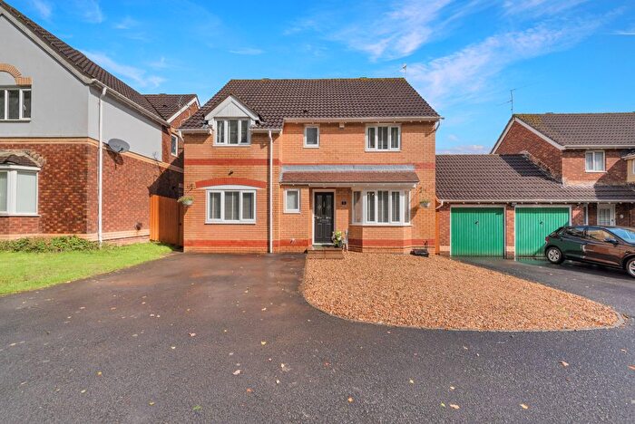 4 Bedroom Detached House For Sale In William Nicholls Drive, Old St. Mellons, Cardiff, South Glamorgan, CF3