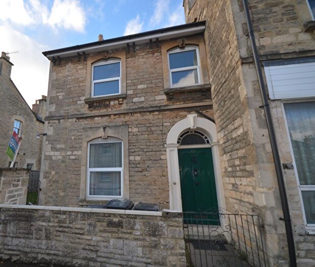 5 Bedroom End Of Terrace House To Rent In Queen Street, Cirencester, Gloucestershire, GL7