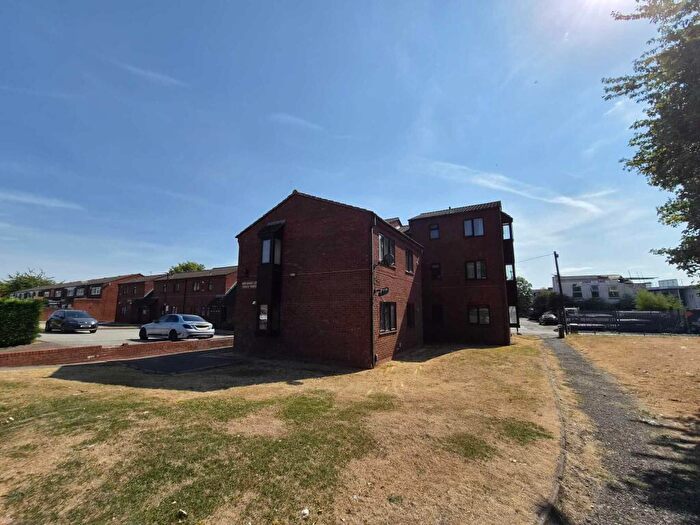 1 Bedroom Flat For Sale In Beechwood Court, Sparkbrook, B11