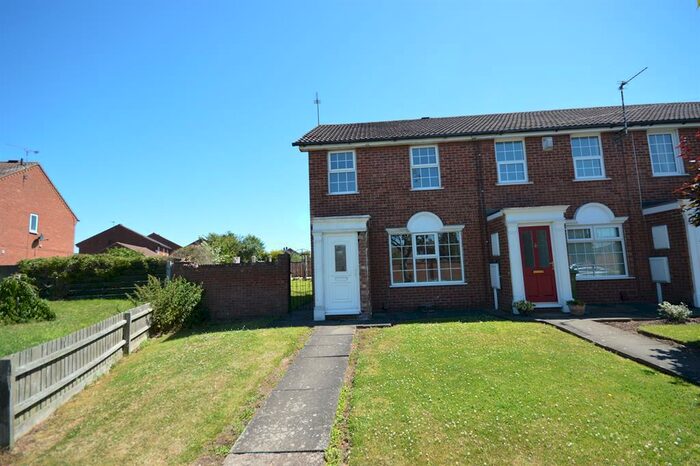 3 Bedroom Town House To Rent In Launceston Road, Wigston, LE18