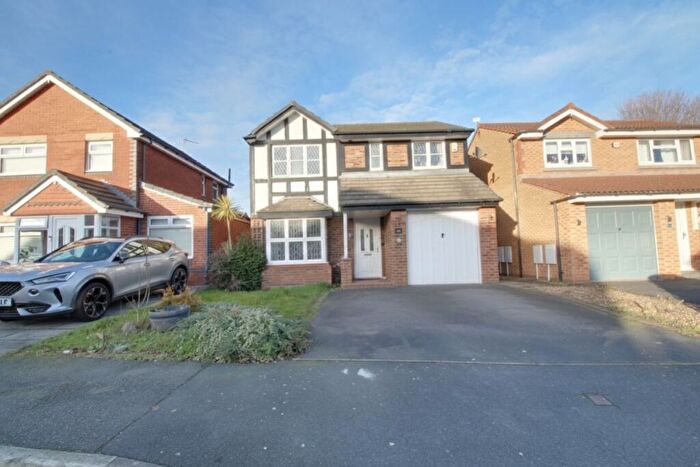 4 Bedroom Detached House For Sale In Willaston Drive, Liverpool, L26