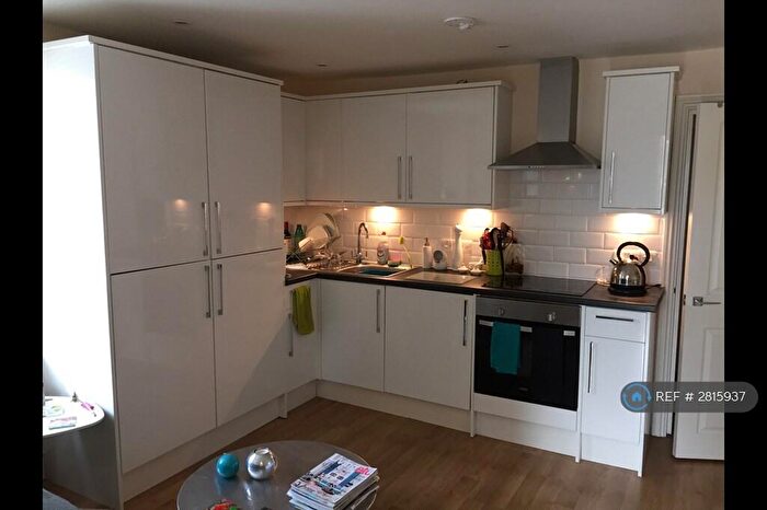 1 Bedroom Flat To Rent In High St Penge, London, SE20