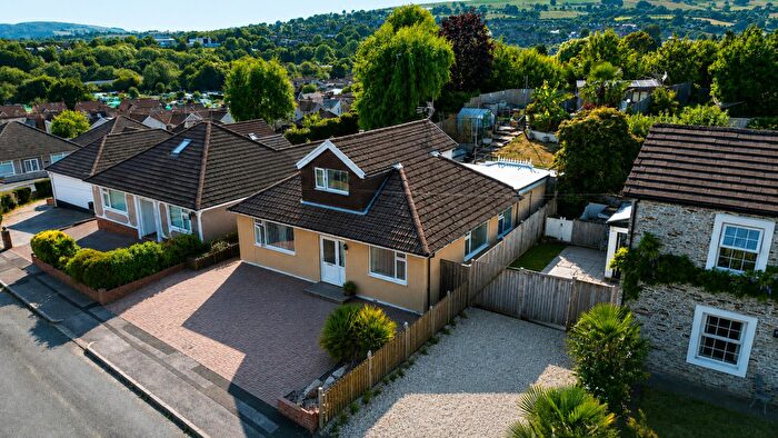 4 Bedroom Detached Bungalow For Sale In Ael-Y-Bryn, Energlyn, Caerphilly, CF83