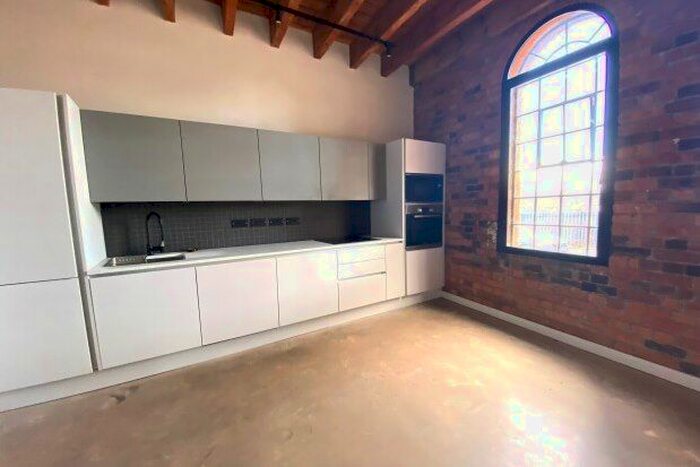 2 Bedroom Flat To Rent In Alcester Street, Birmingham, B12