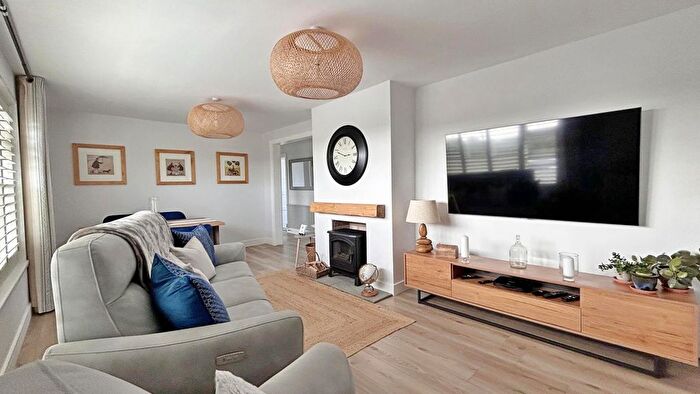 2 Bedroom Detached Bungalow For Sale In Crundale, Haverfordwest, SA62