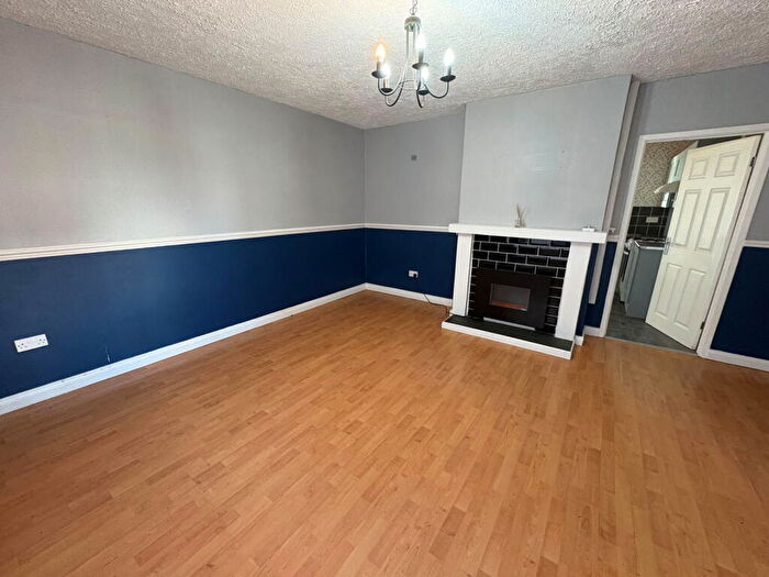 3 Bedroom End Of Terrace House To Rent In Sikemeadow, Barrow-in-furness, LA14