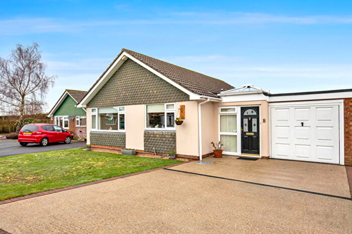 3 Bedroom Detached Bungalow For Sale In Bramble Hill, Alresford, Hampshire, SO24