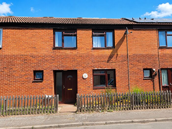 3 Bedroom Terraced House For Sale In Acton Road, Bramford, Ipswichm Suffolk, IP8