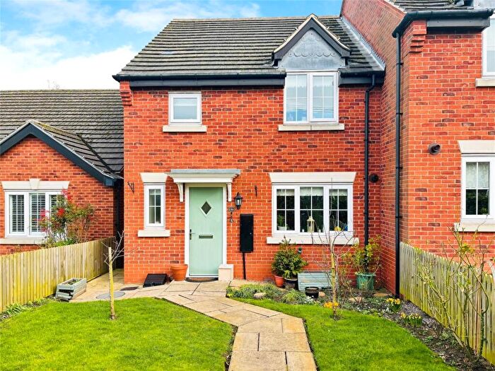 3 Bedroom End Of Terrace House For Sale In High Street, Hook, Goole, East Yorkshire, DN14