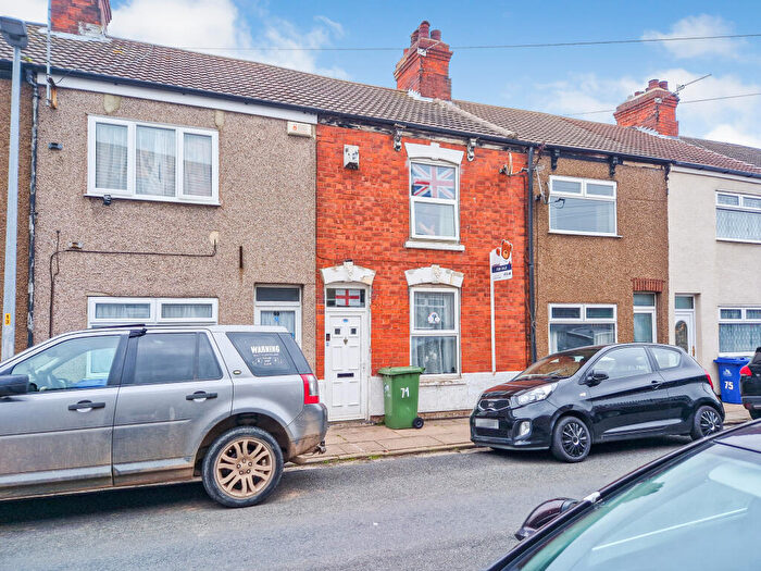 2 Bedroom Terraced House For Sale In Harold Street, Grimsby, DN32