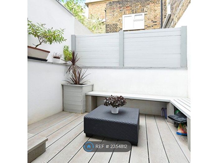 1 Bedroom Maisonette To Rent In Rumsey Road, London, SW9