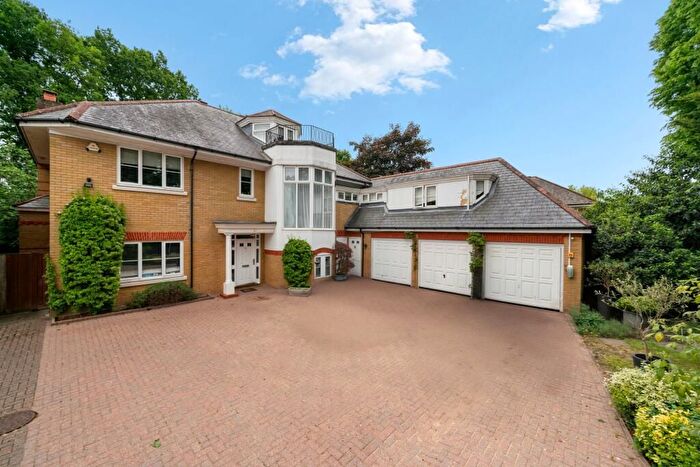 6 Bedroom Detached House For Sale In St. David's Drive, Englefield Green, Egham, TW20