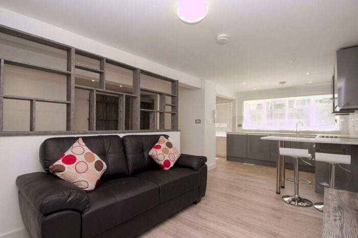 1 Bedroom Property To Rent In Vichai, Fearon Street, Loughborough, LE11