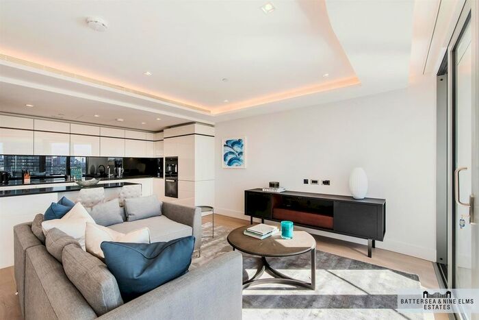 2 Bedroom Flat For Sale In The Corniche, Albert Embankment, SE1