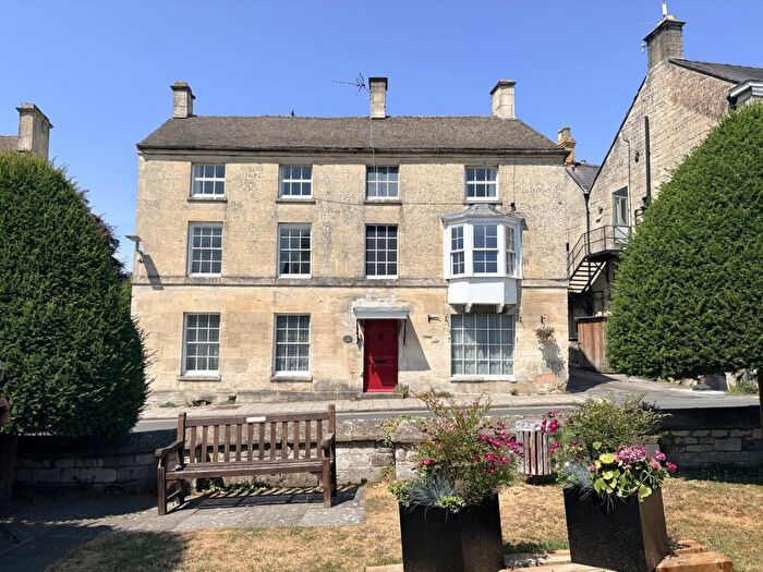 2 Bedroom Flat To Rent In Yew Tree House, New Street, Stroud, Gloucestershire, GL6