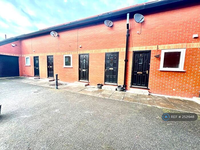 1 Bedroom Flat To Rent In Warburton Place, Atherton, Manchester, M46