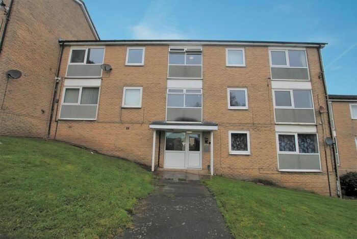 1 Bedroom Flat To Rent In Edward Close, Southowram, Halifax HX3