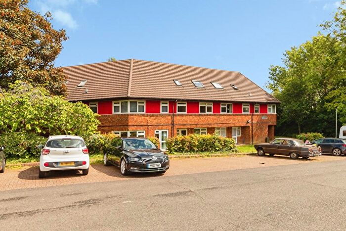 1 Bedroom Apartment For Sale In Roundmead, Stevenage, SG2