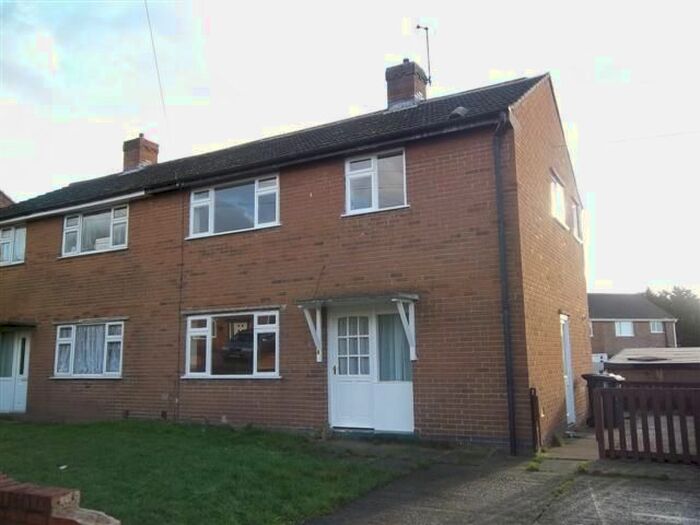 3 Bedroom Terraced House To Rent In Coniston Road, Kirkby-In-Ashfield, Nottingham, NG17