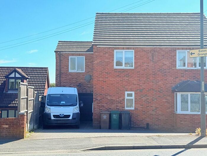 3 Bedroom Semi-Detached House To Rent In Burton Road, Midway, Swadlincote, DE11