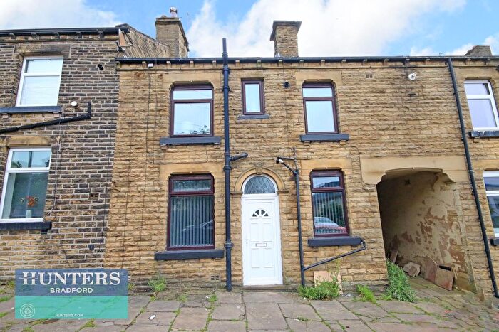 2 Bedroom Terraced House To Rent In , Bellshaw Street Bradford, West Yorkshire, BD8