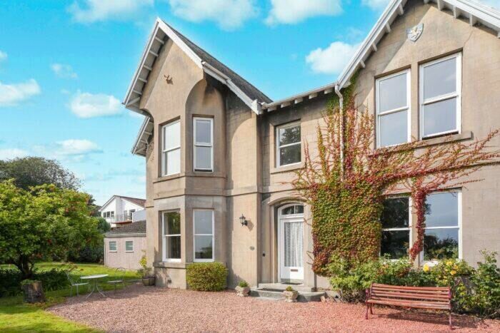 4 Bedroom Semi Detached House For Sale In Rose Street, Dunfermline, KY12